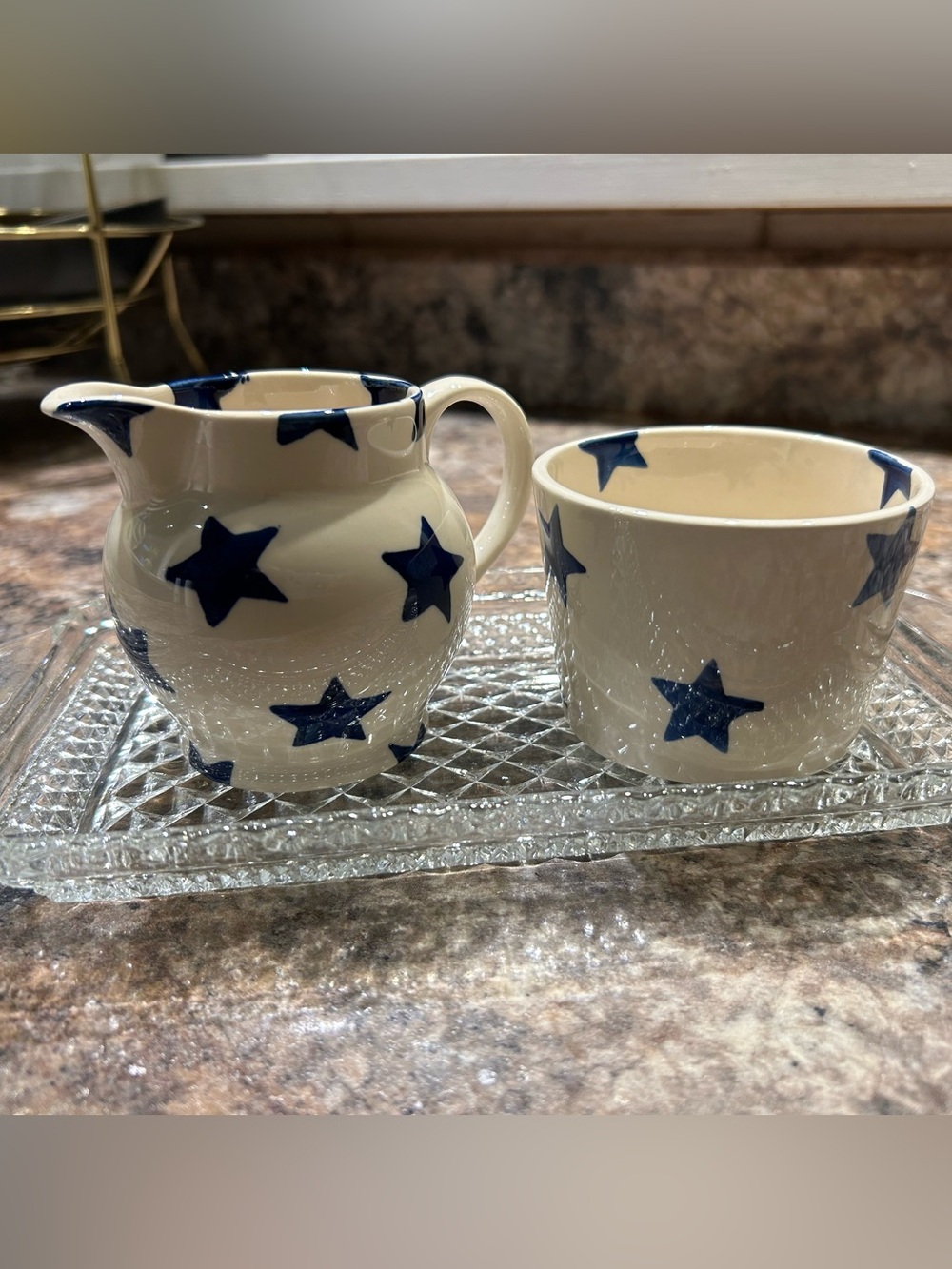 Emma Bridgewater Authentic English Earthenware Pottery